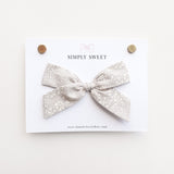 Ann - Handtied Bow