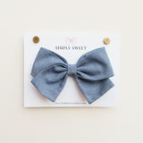 Chambray - Classic Bow