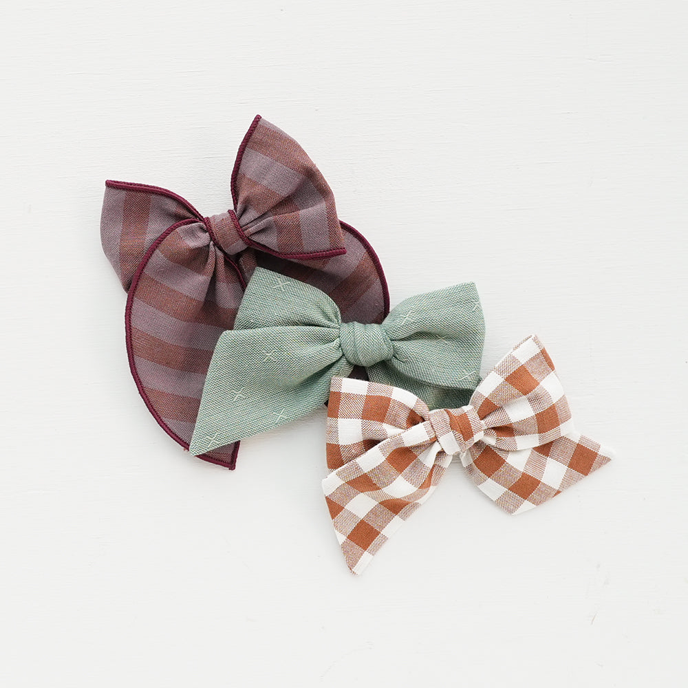 Plum - Edged Bow