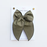 Olive - Edged Bow