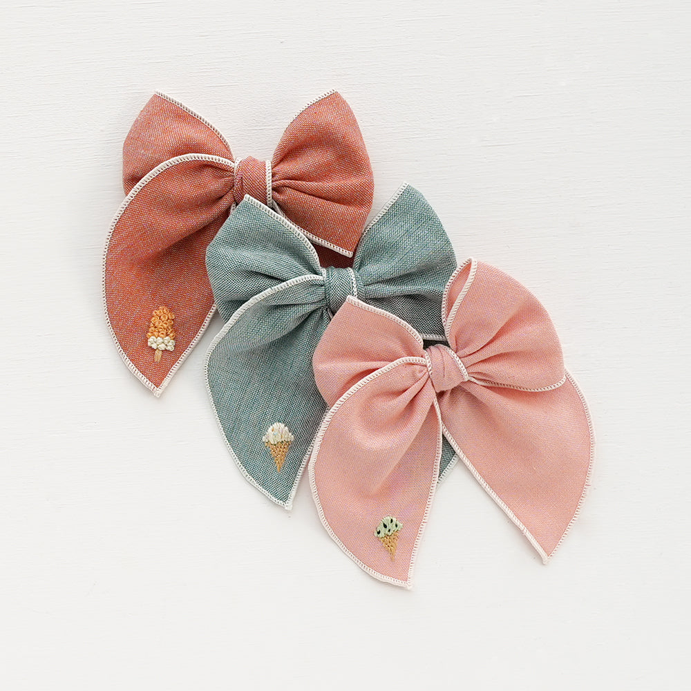 Strawberry Sorbet - Embroidered Edged Bow