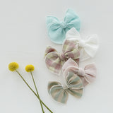 Mae - Edged Bow