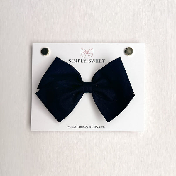 Black - Classic Bow