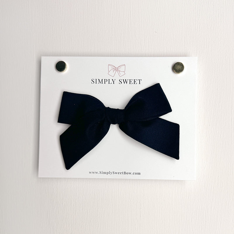 Black - Handtied Bow