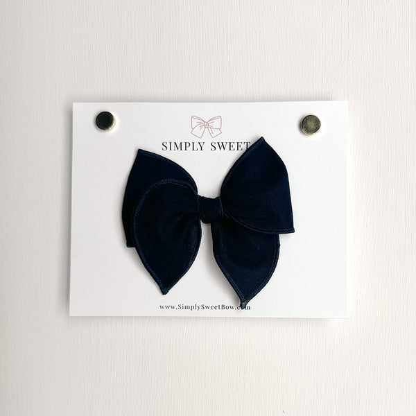 Black - Small Edged Bow