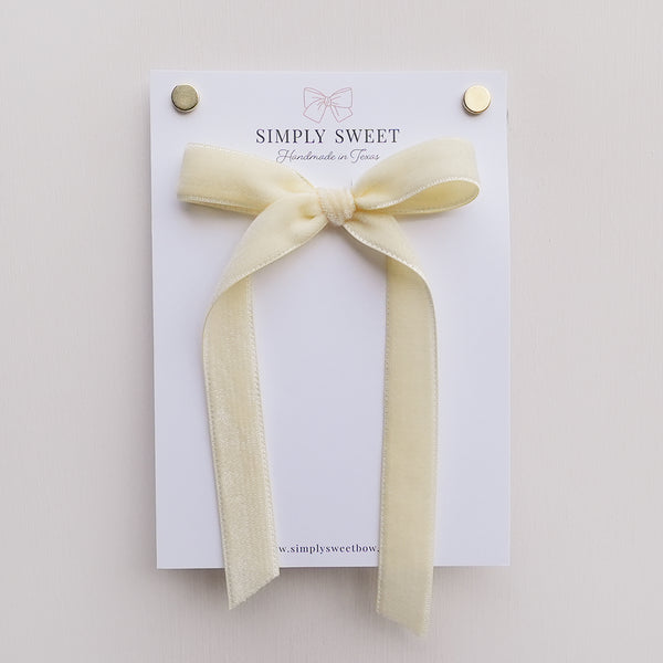 Buttercream Velvet - Big Girl Bow