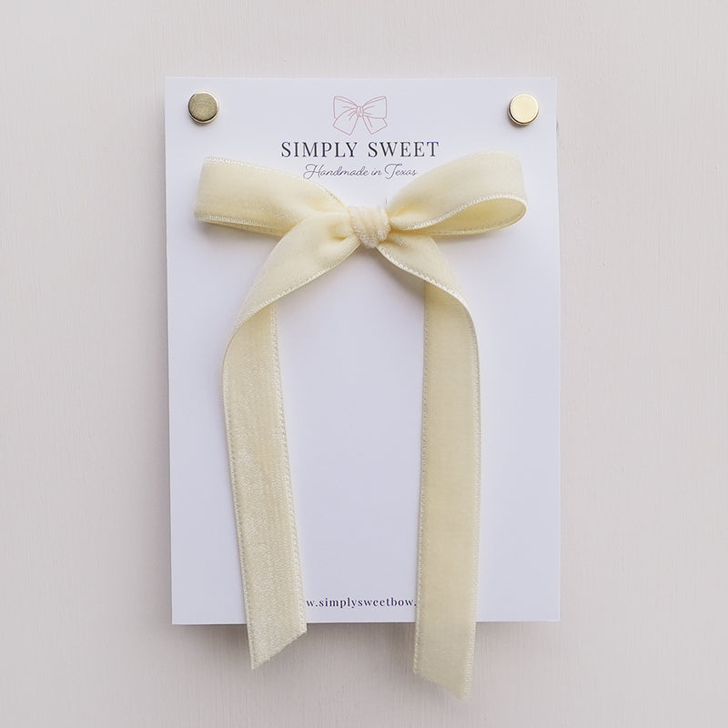 Buttercream Velvet - Big Girl Bow