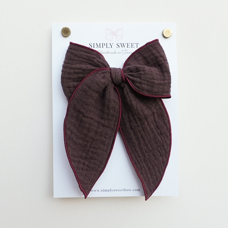 Chai - Edged Bow