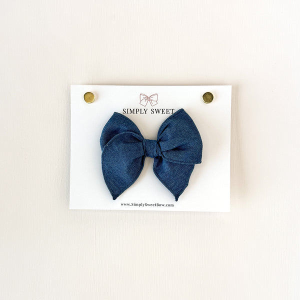 Chambray - Small Edged Bow