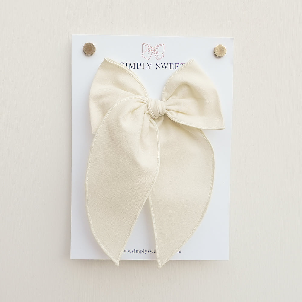 Cream - Edged Bow