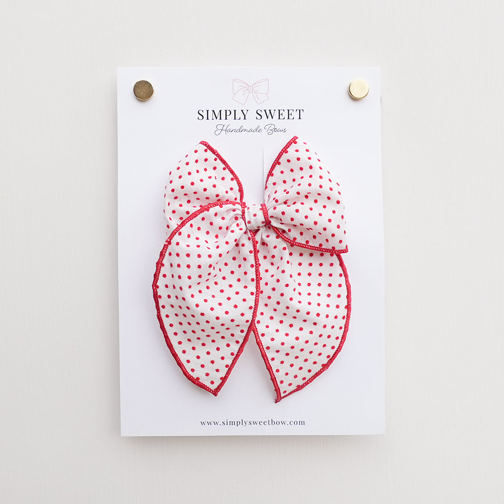 Dottie - Edged Bow
