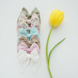 Mae - Edged Bow
