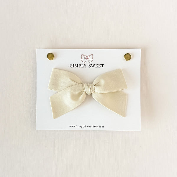 Ivory - Handtied Bow