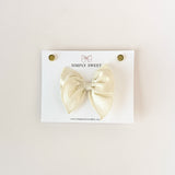 Ivory - Small Edged Bow