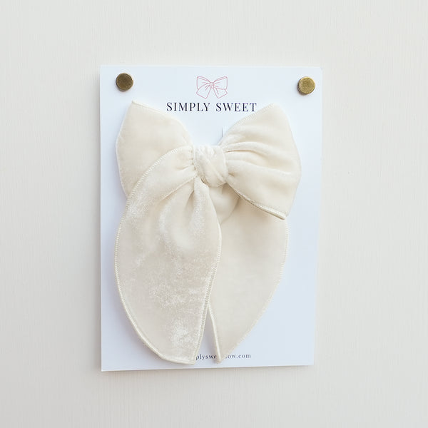 Latte - Velvet Edged Bow