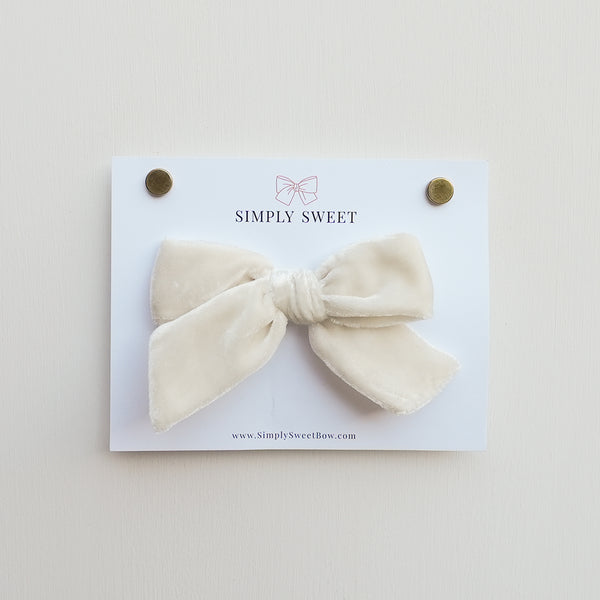 Latte - Velvet Knot Bow