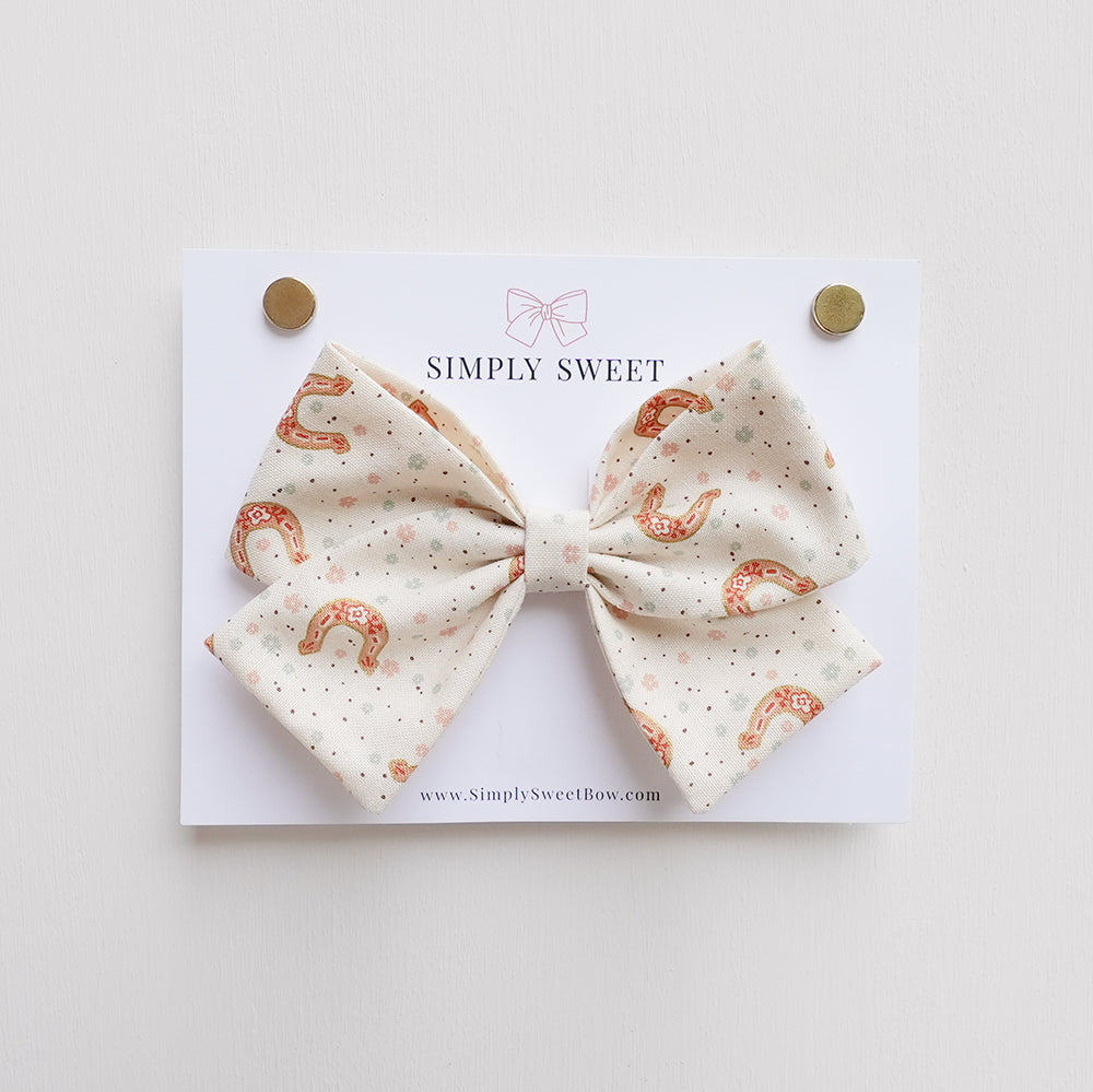 Lucky - Classic Bow