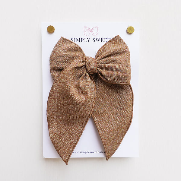 Saddle Up - Edged Bow