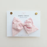 Vivian - Knot Bow