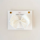 White - Classic Bow