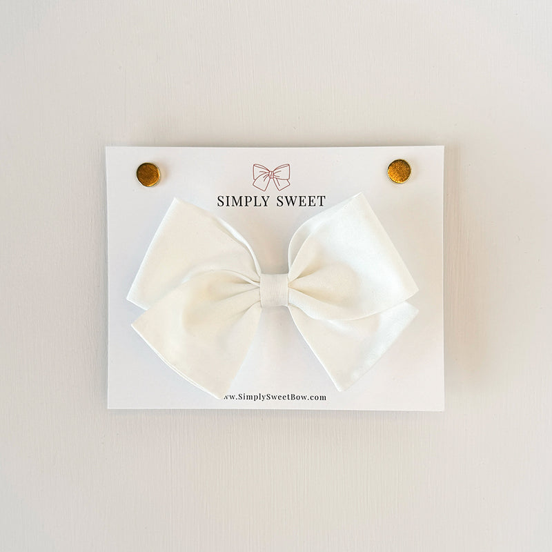 White - Classic Bow